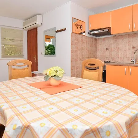 Ferienwohnung Fur 4 Personen Ca 45 Qm In Orebic, Dalmatien Suddalmatien - B44776 Apartman Orebic