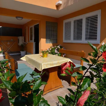 Ferienwohnung Fur 4 Personen Ca 45 Qm In Orebic, Dalmatien Suddalmatien - B44776 *